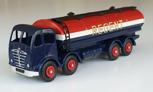 Atlas Dinky 942 Foden Regent Tanker