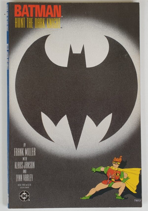 BATMAN HUNT THE DARK KNIGHT Graphic Novel by Frank Miller (DC Comics 1986)
