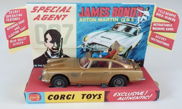 Vintage Corgi 261 James Bond Aston Martin DB5 1960s