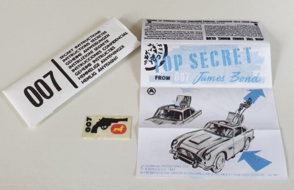 Vintage Corgi 261 James Bond Aston Martin Secret Instructions