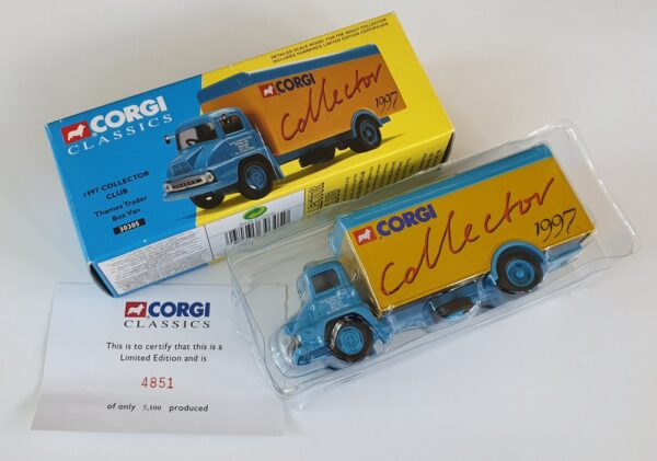 Corgi Classics 30305 VINTAGE THAMES TRADER BOX VAN Collector Club 1997