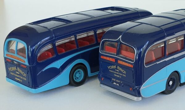 Corgi Classics 97053 YORK BROTHERS NORTHAMPTON BUS COACH SET AEC Regal Burlingham Seagull