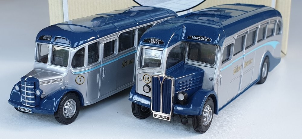 Corgi Classics 97070 Vintage SILVER SERVICE BUS SET (AEC Regal and Bedford OB Coach)