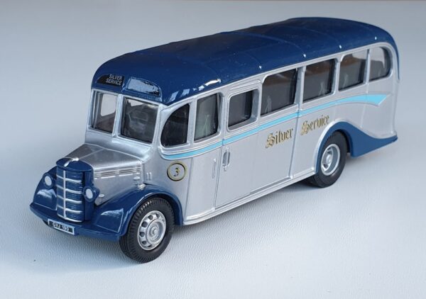 Corgi Classics 97070 Vintage SILVER SERVICE BUS SET (Bedford OB Coach)