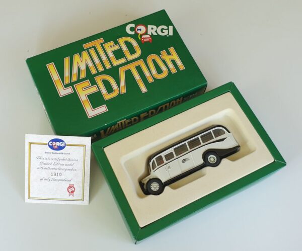 Corgi Classics 97104 Bedford OB Coach Bronte Bus Company