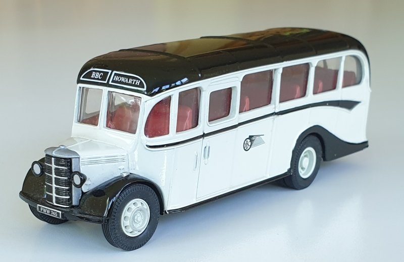Corgi Classics 97104 Bedford OB Coach Bronte Bus Company