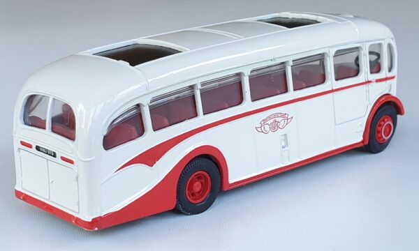 Corgi Classics 97184 VINTAGE AEC REGAL COACH (Sheffield United Tours)