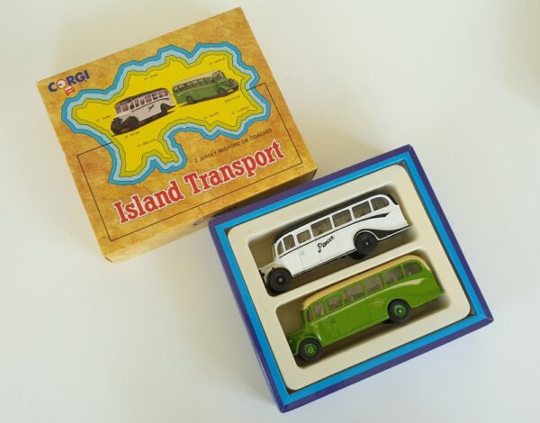 Corgi 97741 Island Transport Bedofrd OB Coach Set Jersey