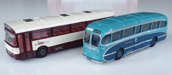 Corgi Original Omnibus OM45002 Varsity Set Oxford Cambridge