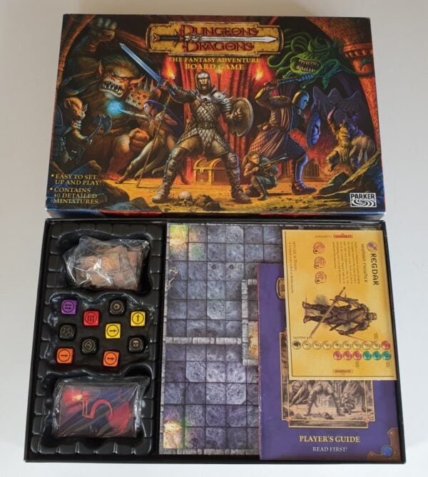 Vintage Dungeons and Dragons Fantasy Adventure Board Game - Parker (2003)