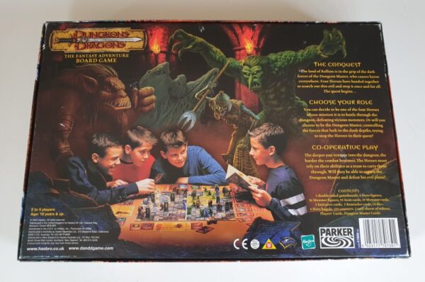 Vintage Dungeons and Dragons Fantasy Adventure Board Game - Parker (2003)