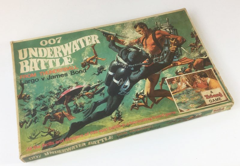 JAMES BOND '007 UNDERWATER BATTLE' Board Game Triang 1960's box