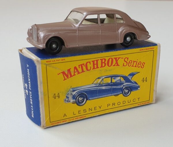 Matchbox 44 ROLLS ROYCE PHANTOM V Vintage Diecast Model 1960s