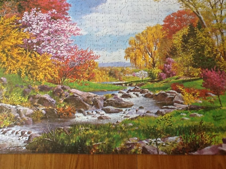 Vintage Victory Gold Box Jigsaw Puzzle 'Spring Symphony'