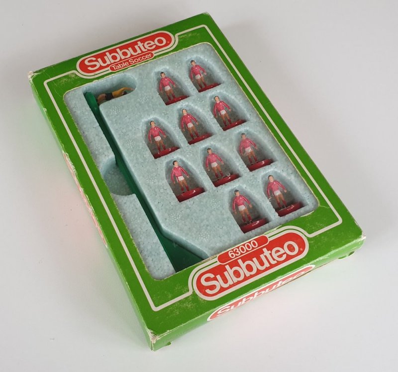 Vintage Subbuteo LW Team 392 CHARLTON ATHLETIC