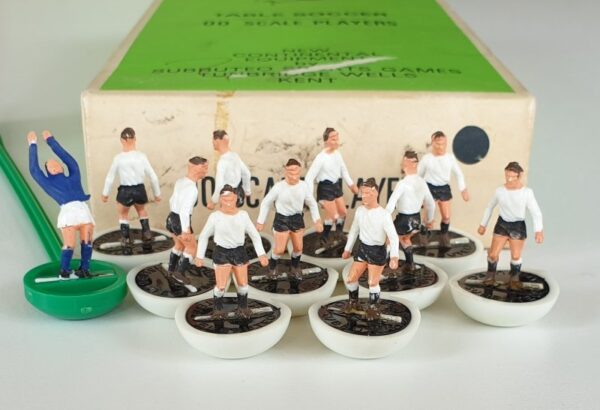 Vintage Subbuteo HW Team 10 Fulham Derby County 1970's