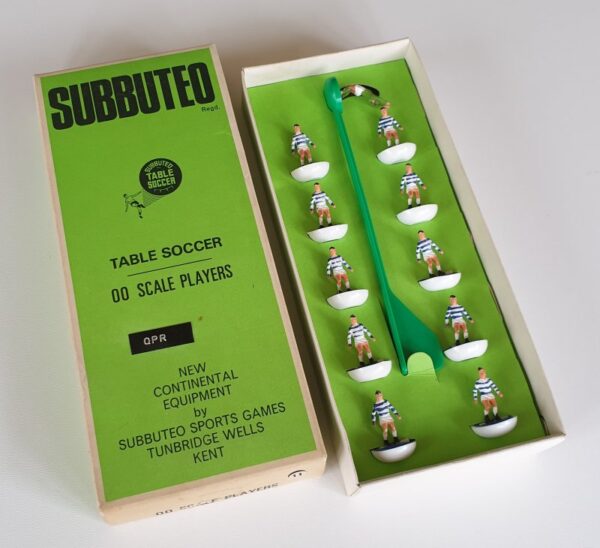 Vintage Subbuteo HW Team 11 Queens Park Rangers QPR 1970s