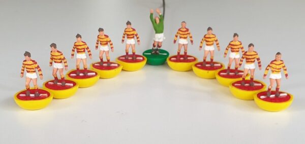 Vintage Subbuteo HW team 29 Partick Thistle