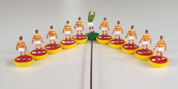 Vintage Subbuteo HW team 29 Partick Thistle