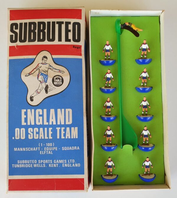 Vintage Subbuteo HW Team 317 England 1970's