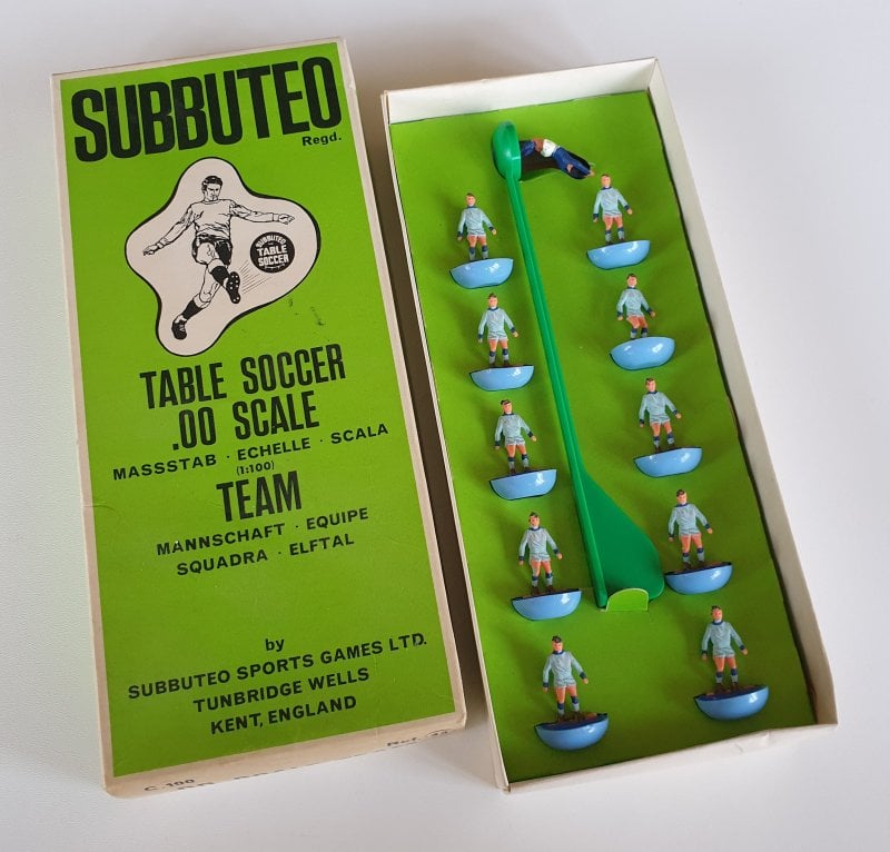 Vintage Subbuteo HW team 43 Coventry City