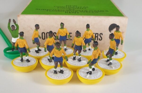 Vintage Subbuteo Team HW 50 Brazil 1970's