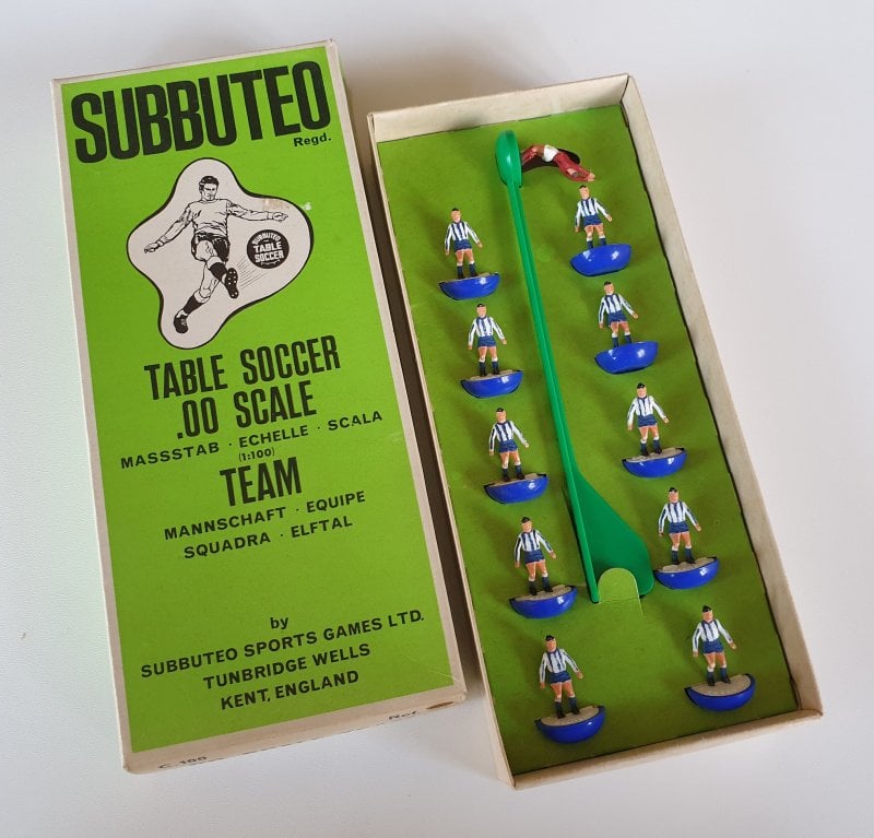 Vintage Subbuteo HW Team 51 Brighton Sheffield Wednesday 1970's