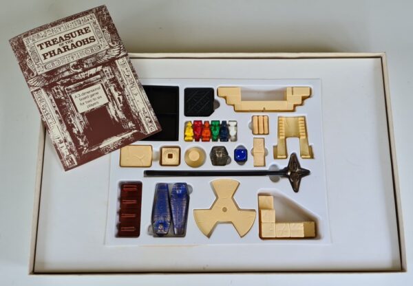 TREASURE OF THE PHARAOHS Vintage Board Game - Palitoy 1970's