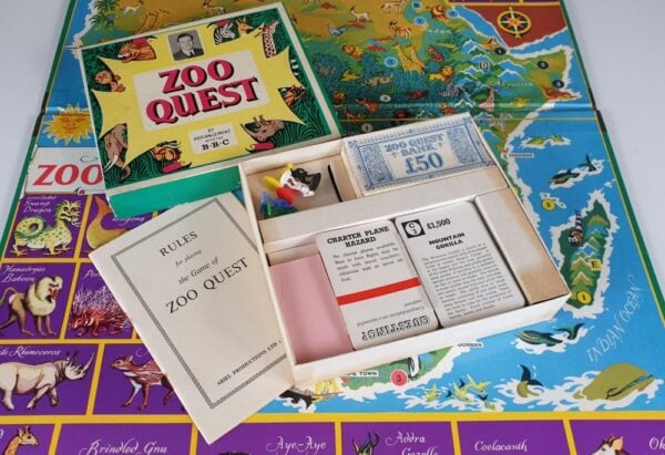 ZOO QUEST board game by Ariel 1950's vintage