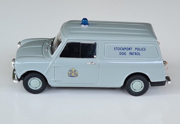 Corgi Classics 08005 Stockport Borough Police Set 1960's Mini Van Vintage