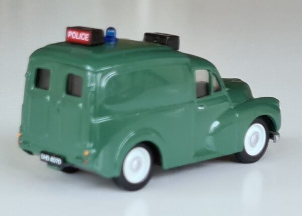 Corgi Classics 08004 Hampshire Police Set 1960's Bedford S van & Morris 1000 Van