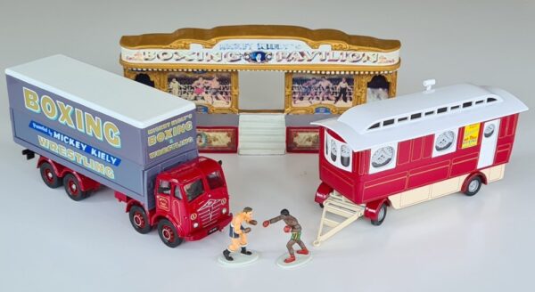 Corgi Classics 31012 Mickey Kiely Boxing Set Vintage