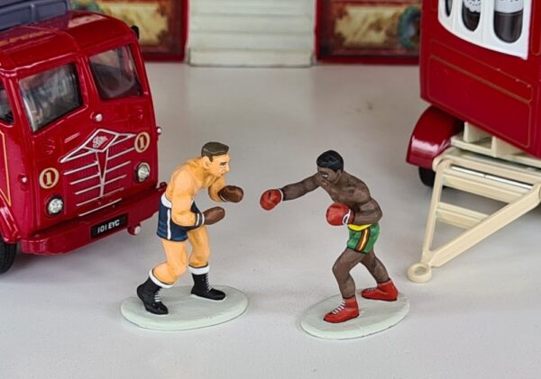 Corgi Classics 31012 Mickey Kiely Boxing Set Vintage Boxer figures