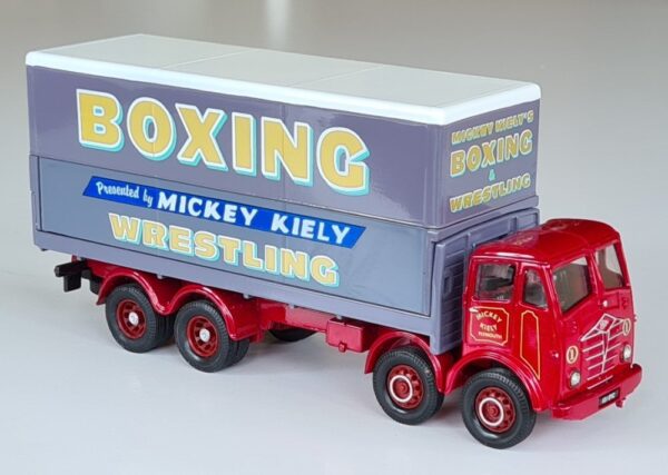 Corgi Classics 31012 Mickey Kiely Boxing Set Vintage Foden FG Truck