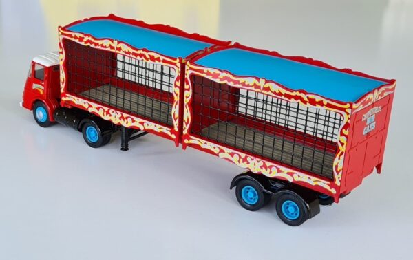 Corgi Classics 11201 Chipperfield's Circus Big Cats Set ERF KV Vintage