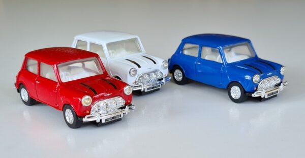 Vintage Corgi Classics 97713 Italian Job set 1960's Mini Cooper 1992